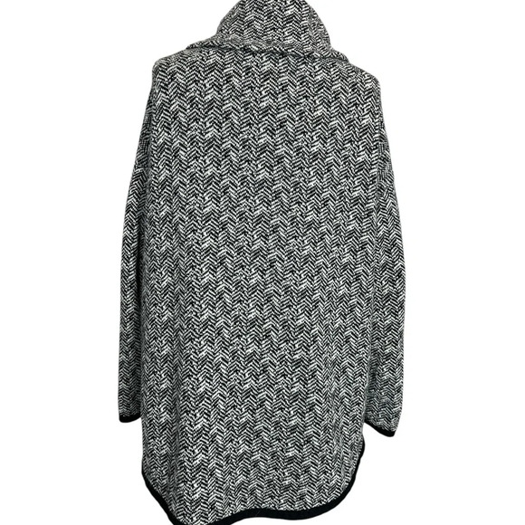 Italian wool long sleeve cardigan buckle closure pleated peter pan like collar - Picture 2 of 9